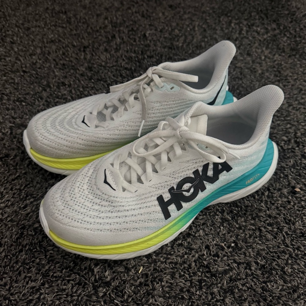 HOKA ONE Mach 5 Running Shoes White Blue Glass Size 7 Women's